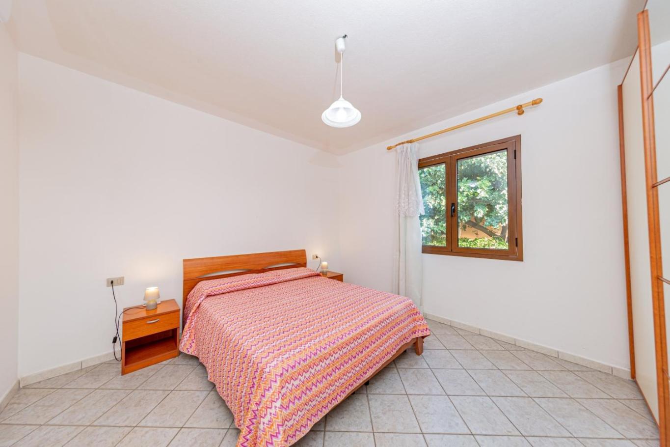 Appartamento Residenziale Trilocale 6 Posti Letto Via Sardegna San Teodoro Exterior photo